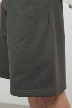 Eston Short