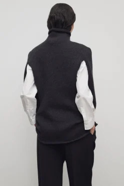 Meo Turtleneck