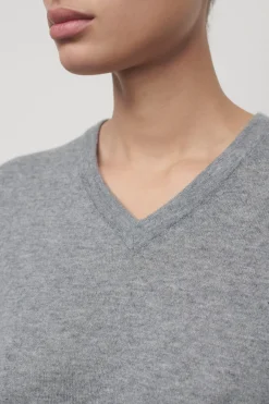 Nian Sweater