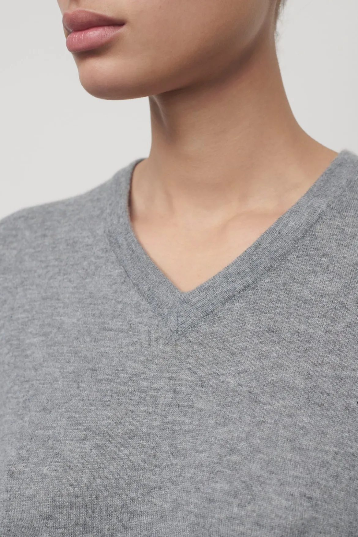 Nian Sweater