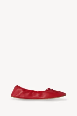 Round Ballet Flat